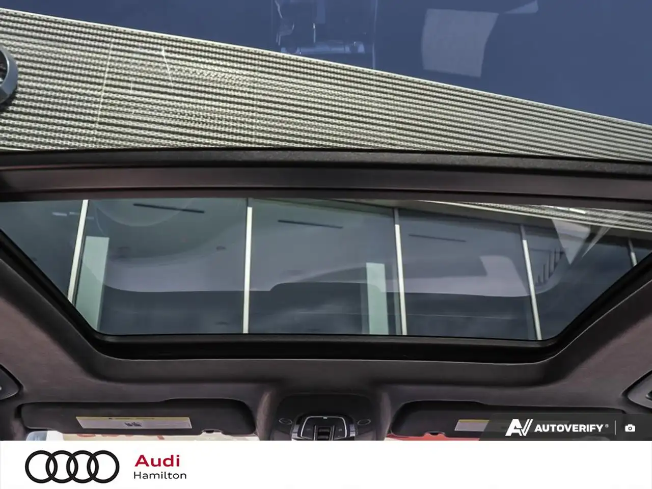 Audi RS Q8 - Image 25