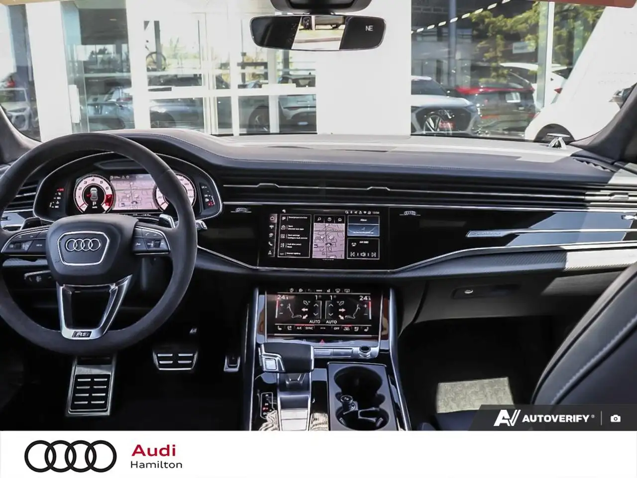 Audi RS Q8 - Image 24