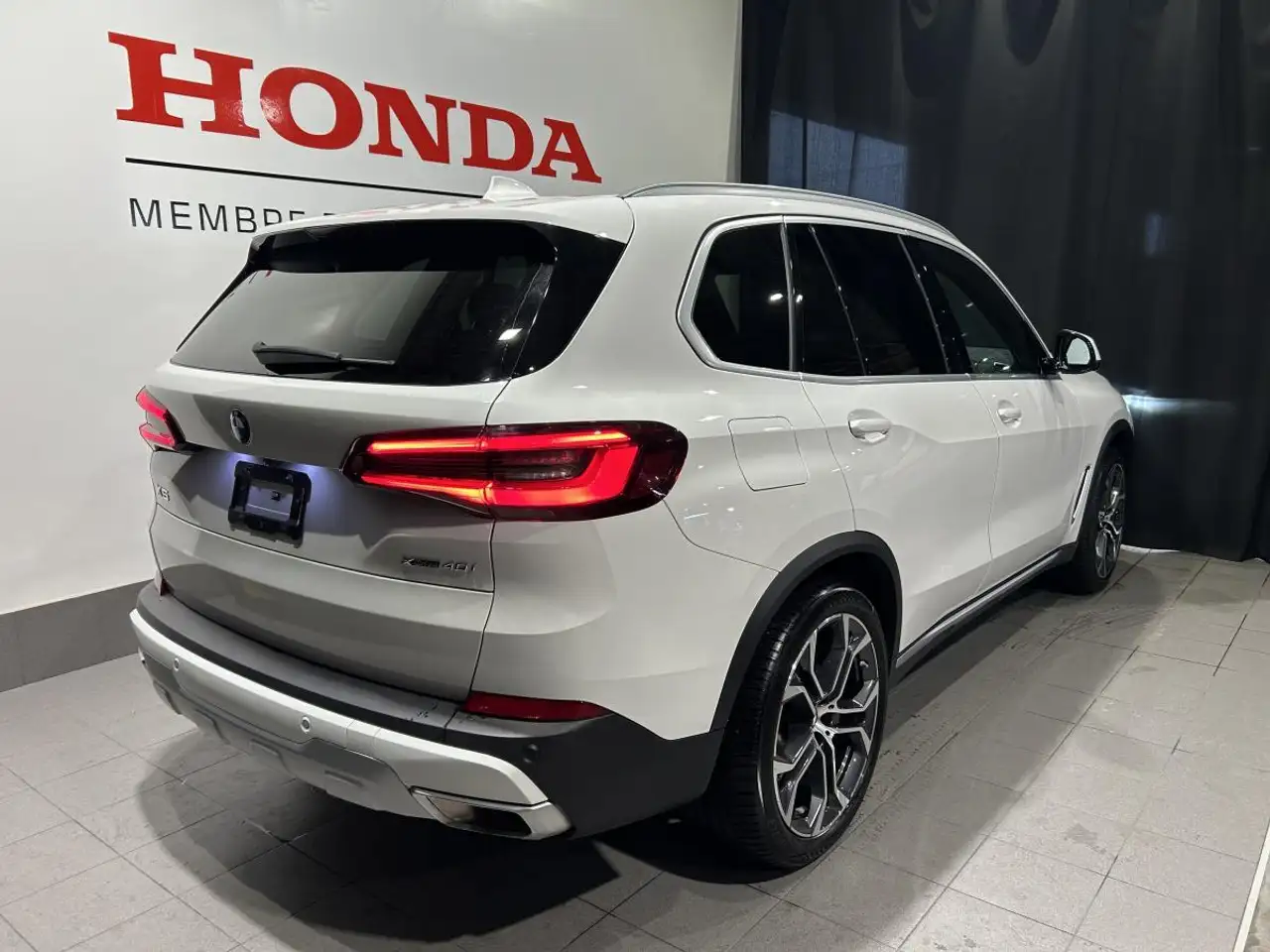 BMW X5 - Image 7