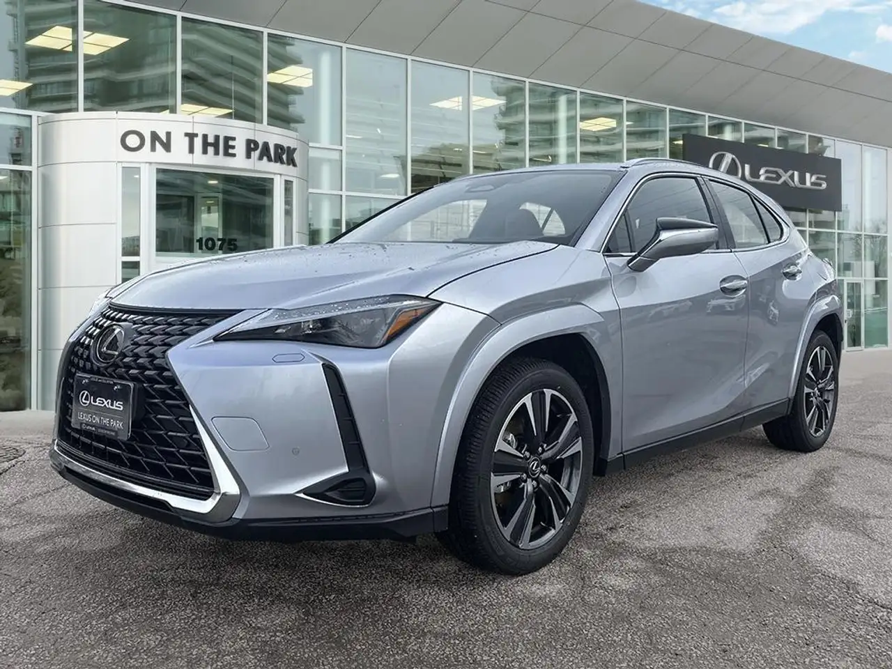 Lexus UX - Image 2