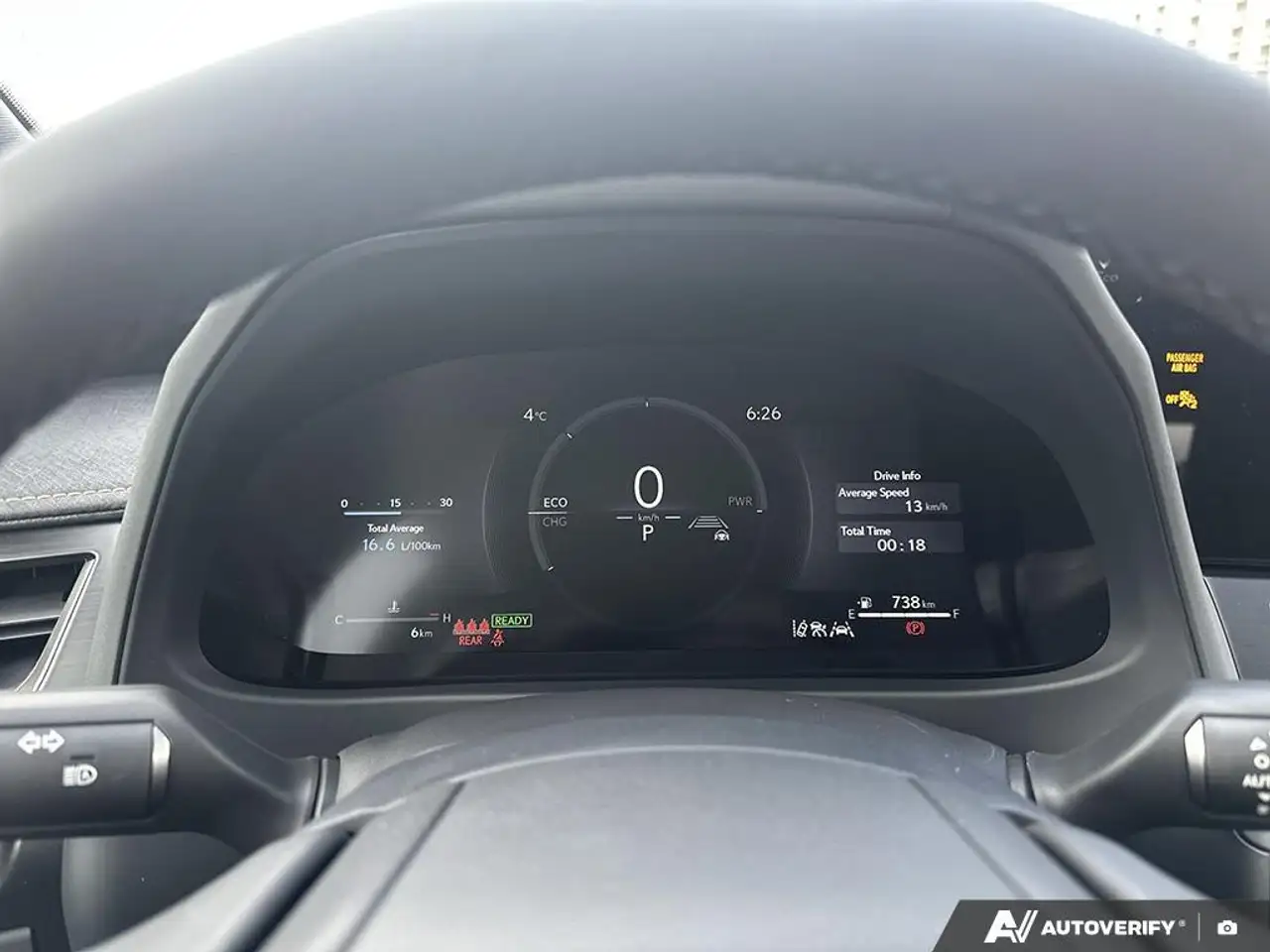 Lexus UX - Image 17