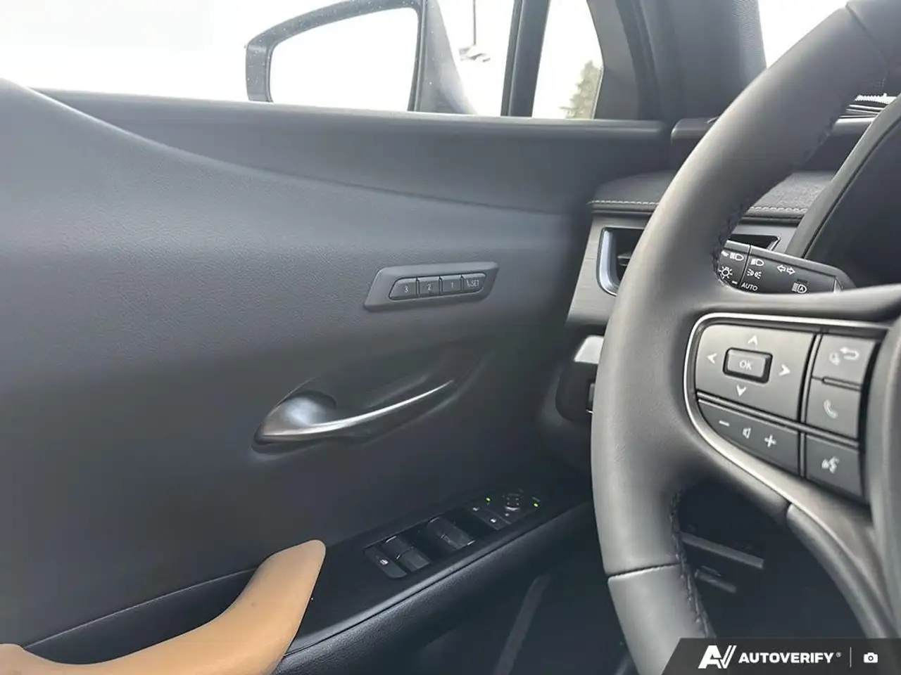 Lexus UX - Image 16