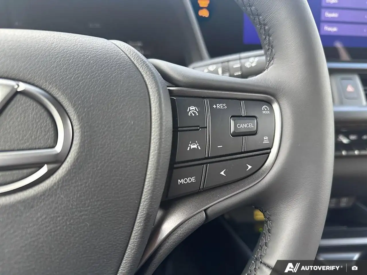 Lexus UX - Image 18