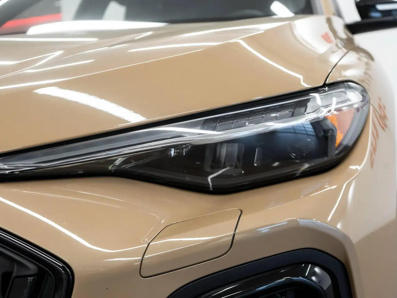Audi SQ5 - Image 6