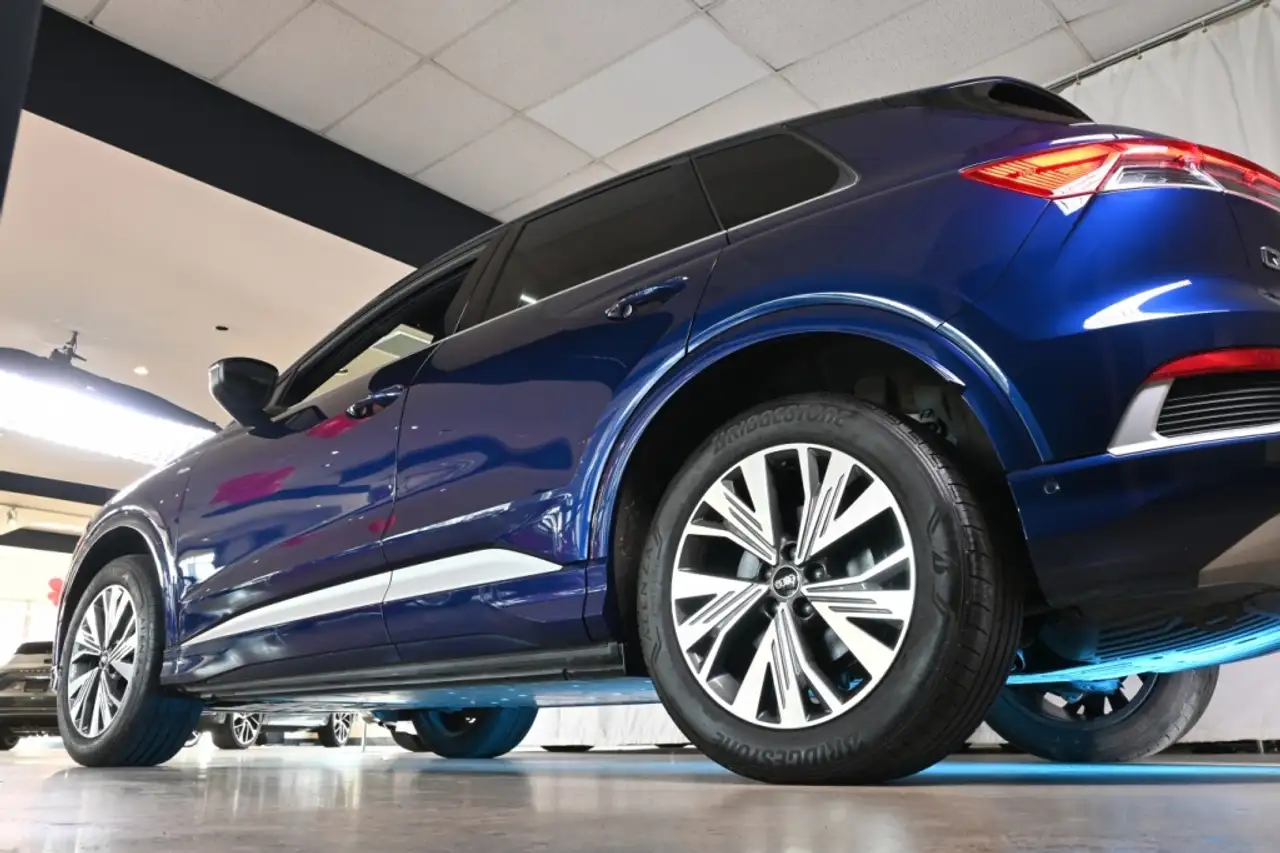 Audi Q4 e-tron - Image 13