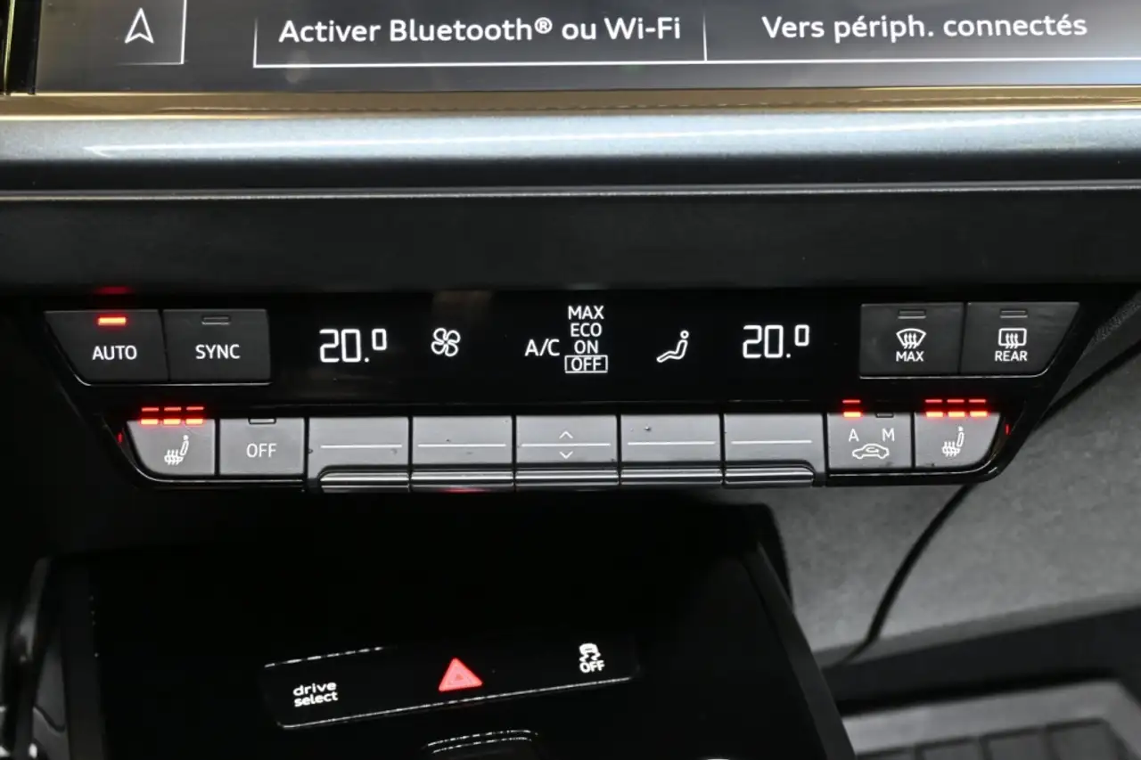 Audi Q4 e-tron - Image 30