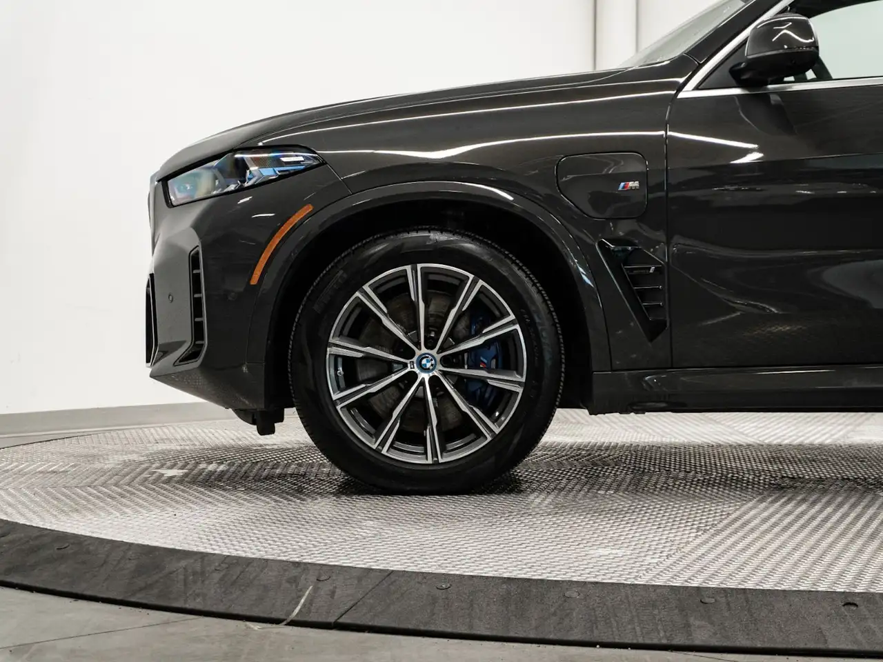 BMW X5 - Image 9
