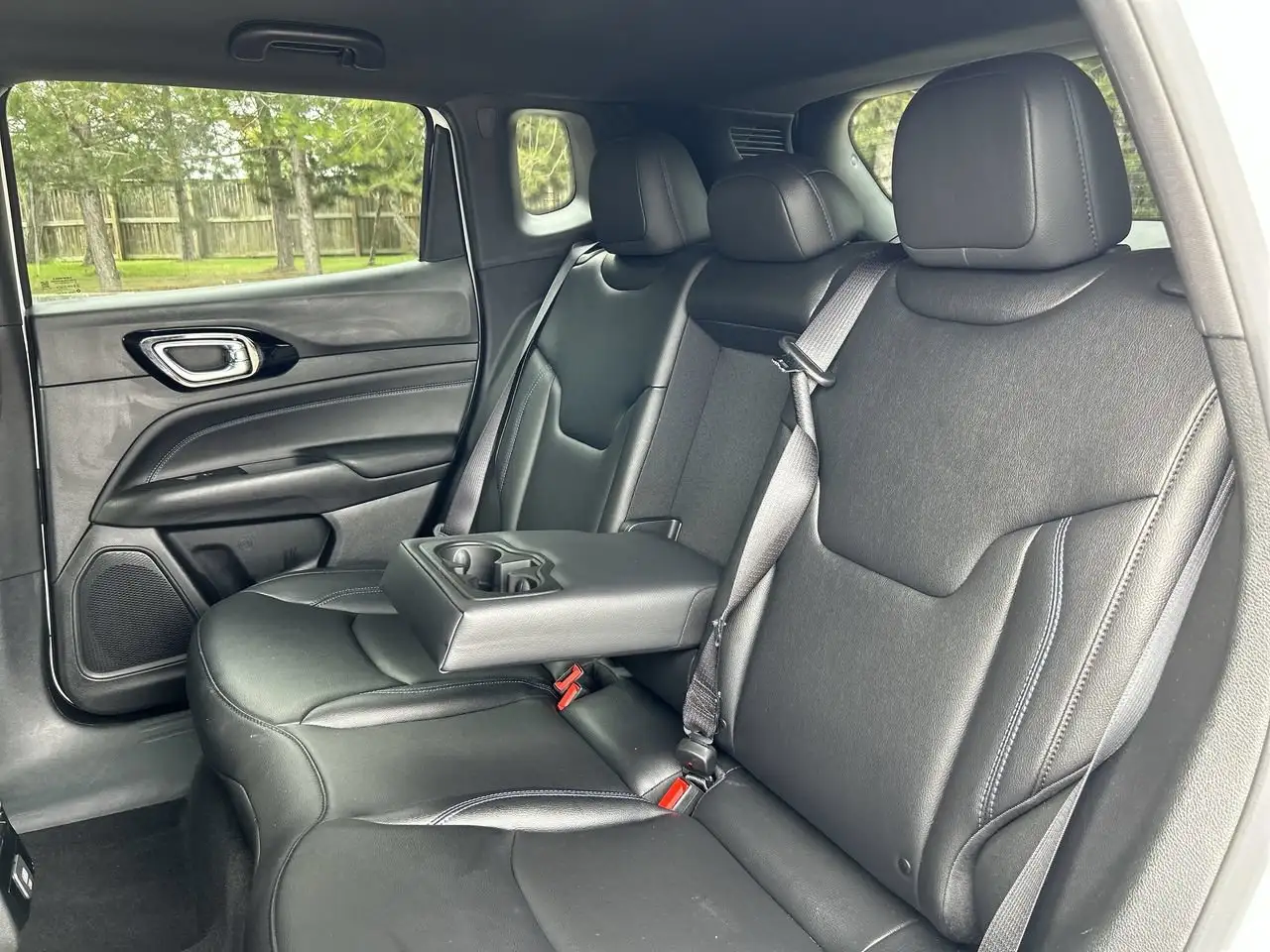 Jeep Compass - Image 16